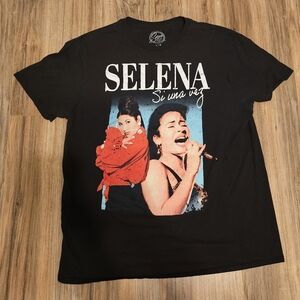 Selena Quintanilla Artistic Graphic Short Sleeve Tee